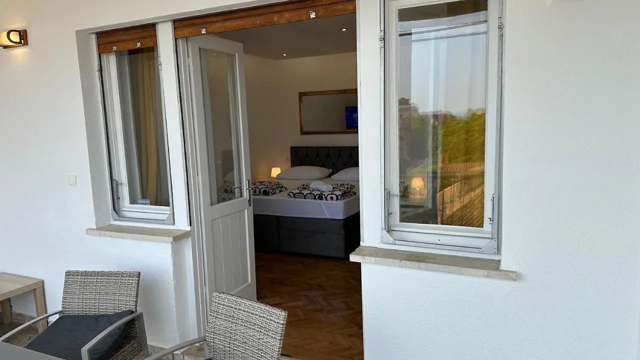 Iris Oasis Apartment Split 0*,  Croatia