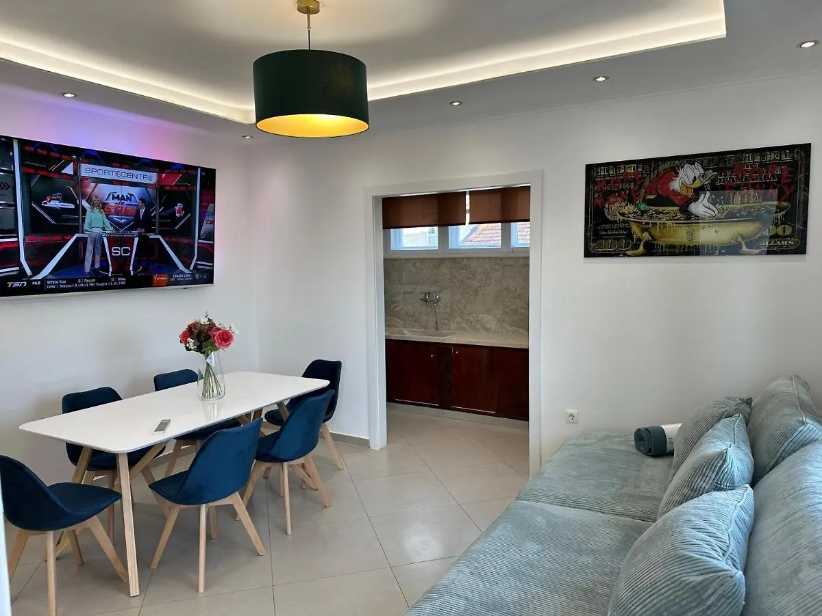 Iris Oasis Apartment Split